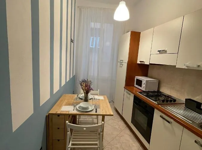 Blue Sea Apartment, Piazza Lavagna
